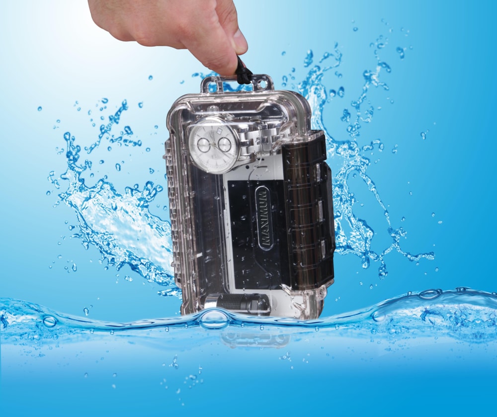 IP68 Portable Plastic Water Resistant Case with Wrist Strap, Large