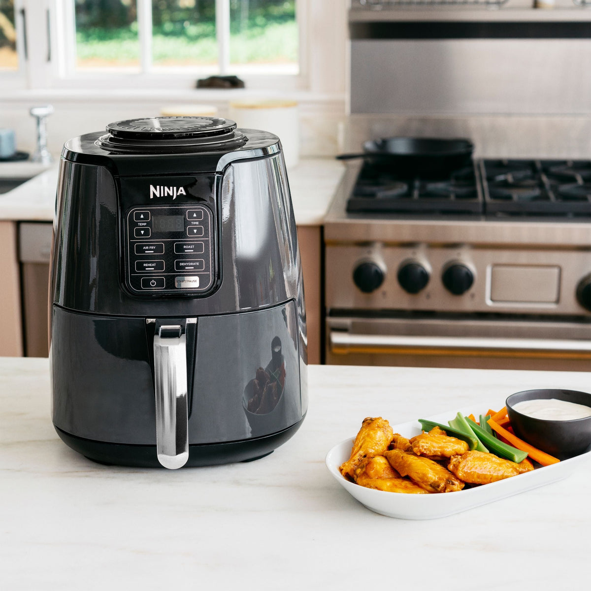 Single Basket Non-Stick Air Fryer, 5 Functions, 4-qt