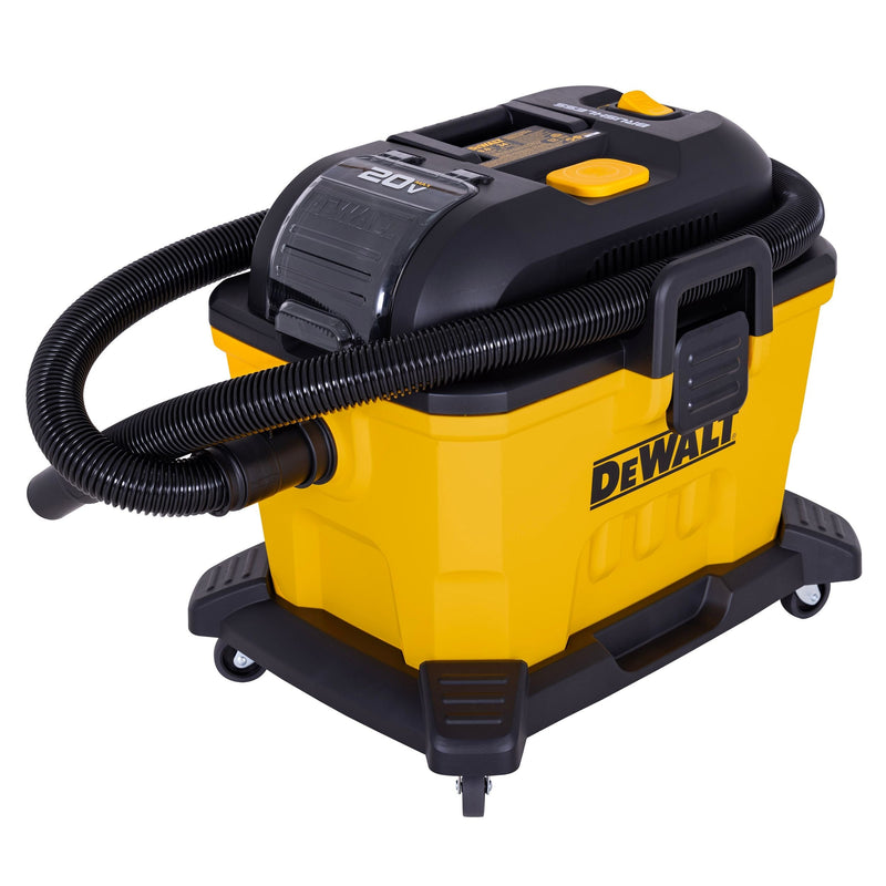 AC/DC Poly Dry/Wet Vacuum, Water-Resistant Off/ Switch, 34-L R0633