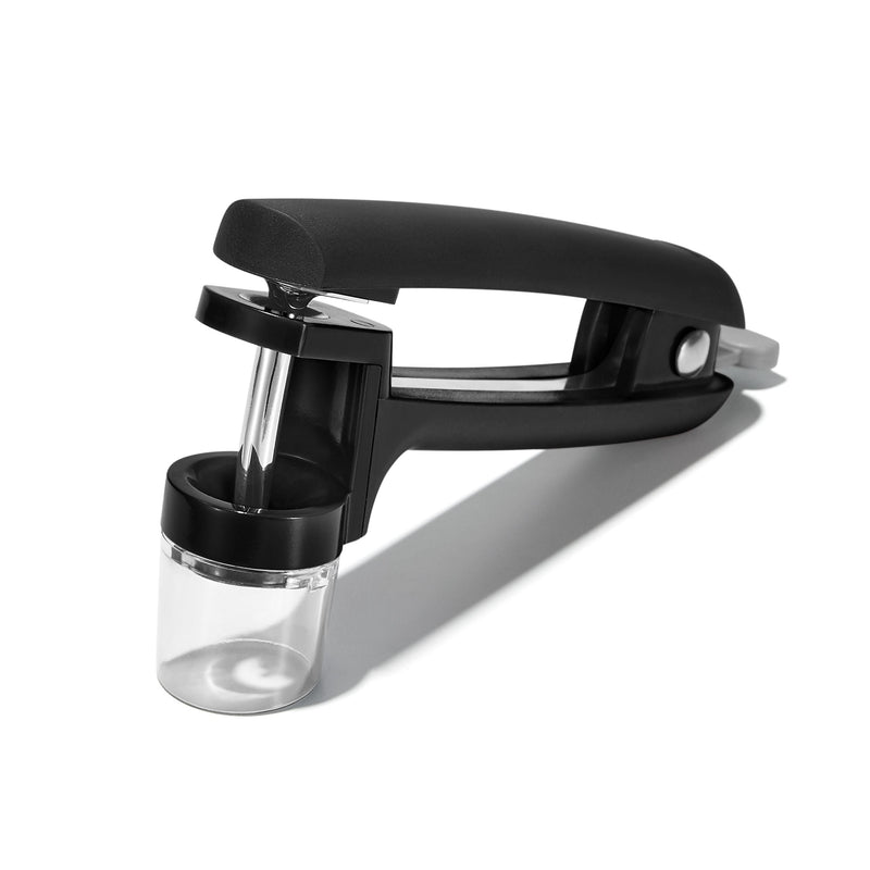 Cherry & Olive Pitter F0632