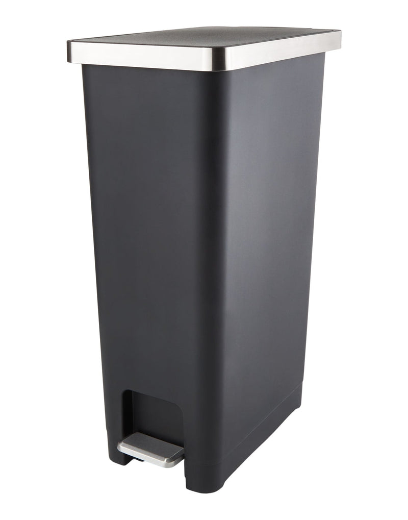 Slim Black Resin Garbage Can, 45-L M3691