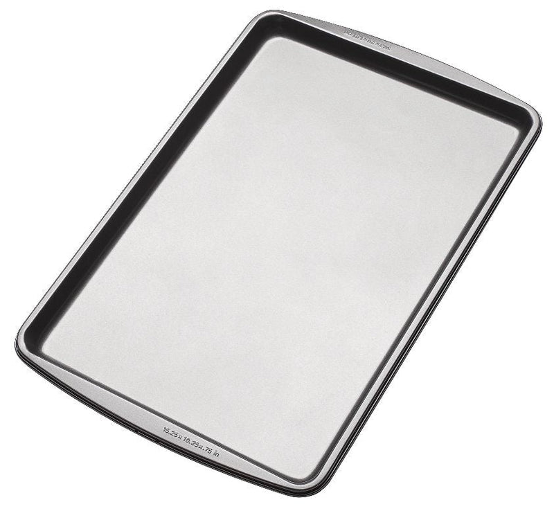 Essentials Non-Stick Baking Sheet, 10 x 15-in B8508